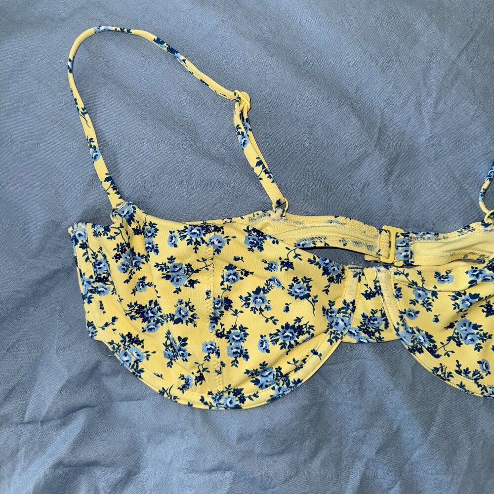 Garage Yellow & Blue Floral Underwire Bikini Top - Large